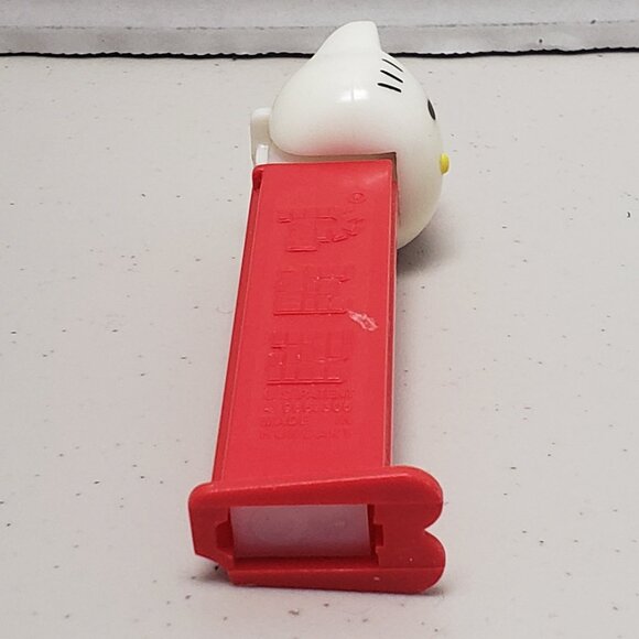 Hello Kitty Pez Dispenser - Picture 7 of 8